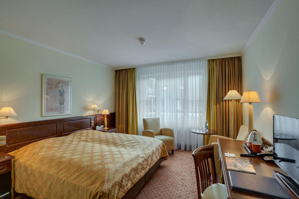 Awa 4* München